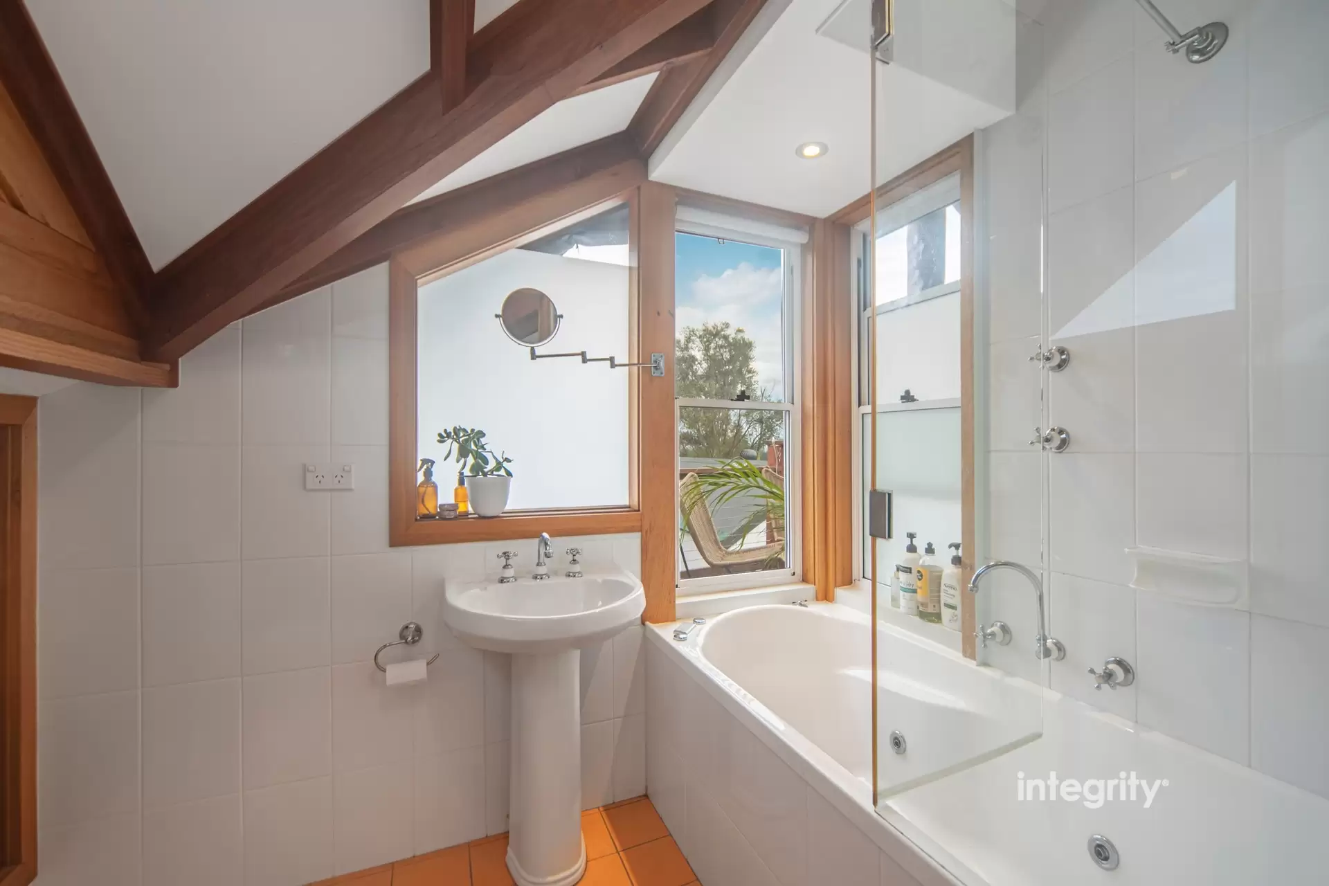 29 Worrigee Street, Nowra For Sale by Integrity Real Estate - image 8