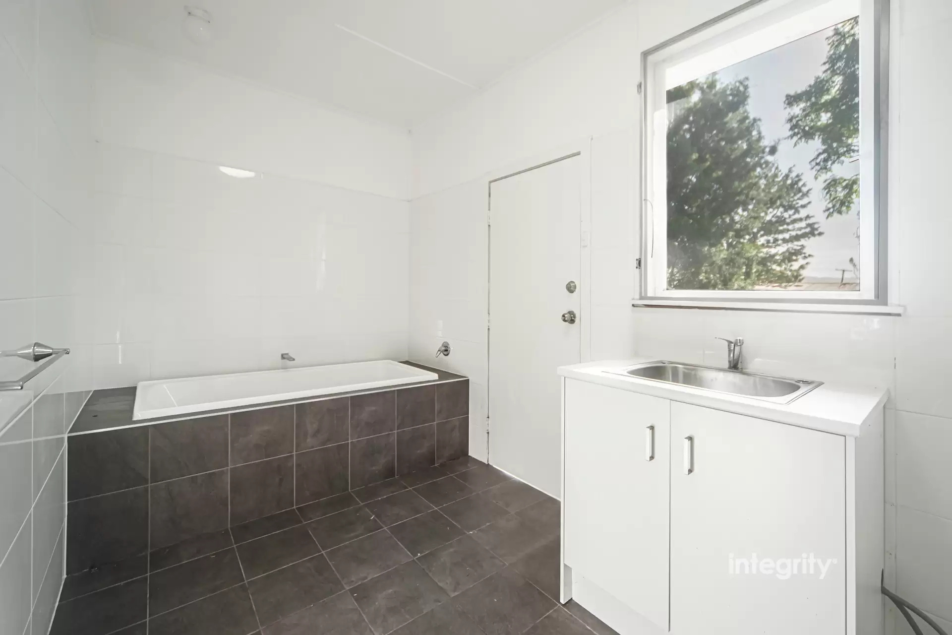 445 Bolong Road, Bolong For Sale by Integrity Real Estate - image 12