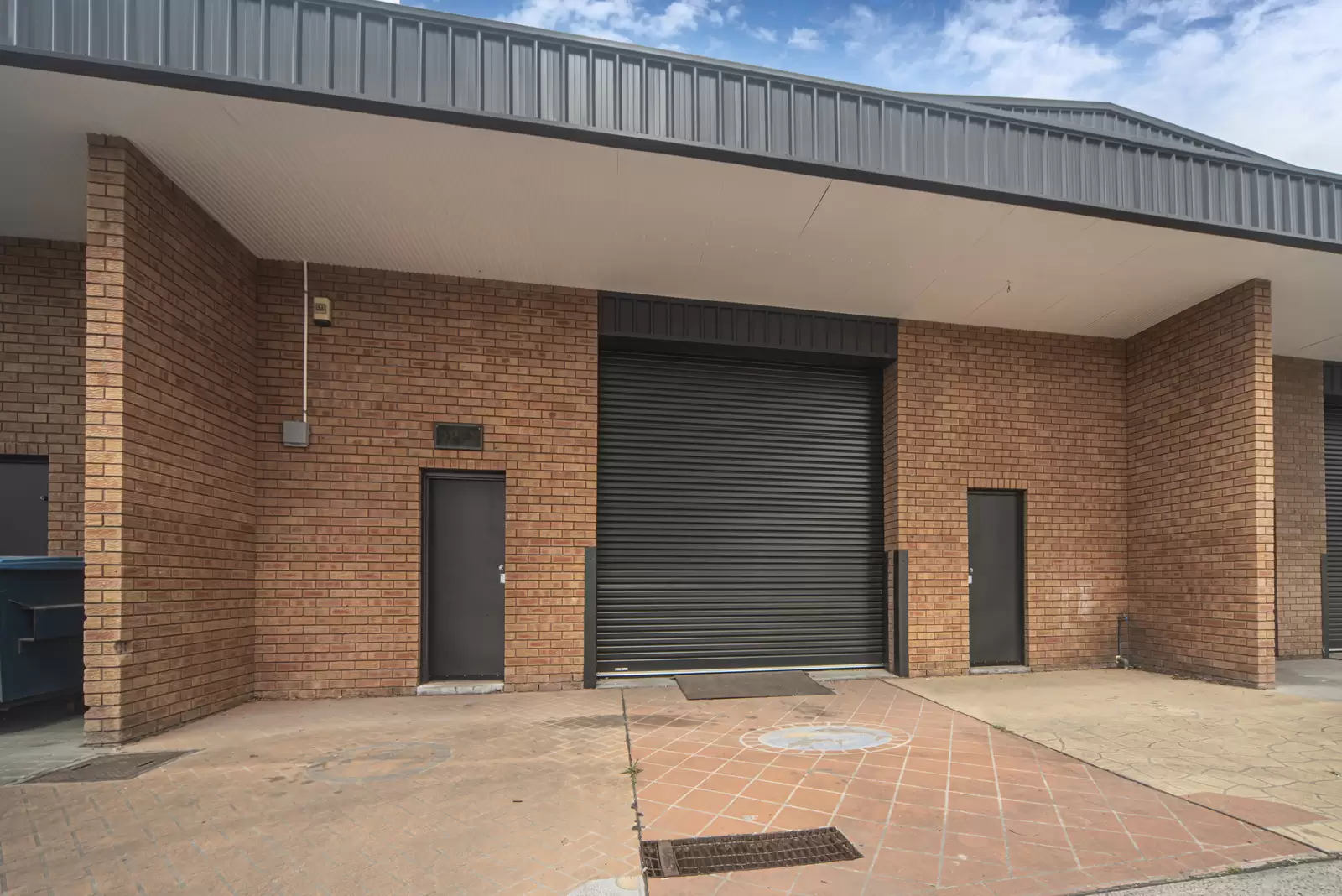 2 & 3/22 Quinns Lane, South Nowra For Lease by Integrity Real Estate - image 1