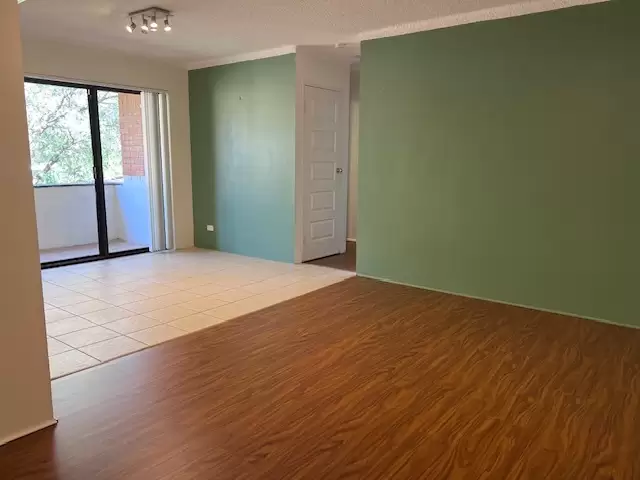 4/4 Shorland Place, Nowra Leased by Integrity Real Estate - image 2