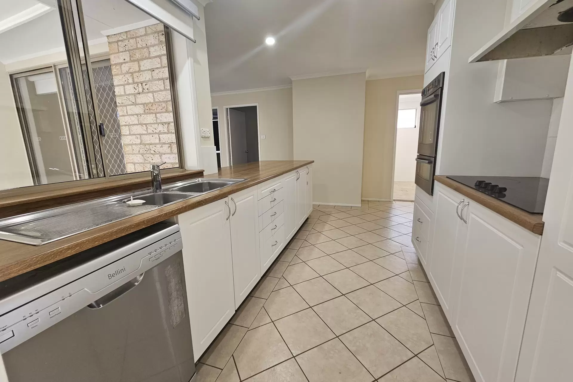 14 Yeovil Drive, Bomaderry For Lease by Integrity Real Estate - image 4