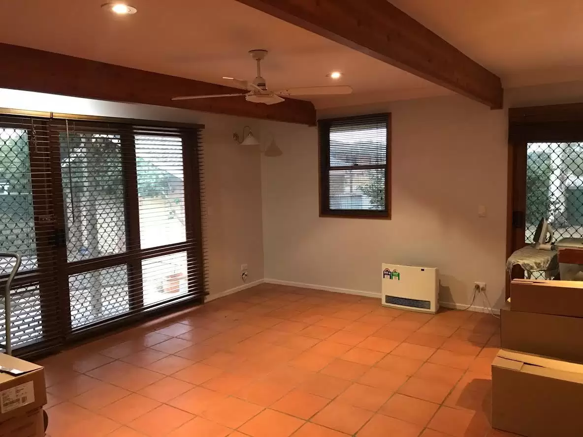8 Kalinga Street, Cambewarra Village Leased by Integrity Real Estate - image 2