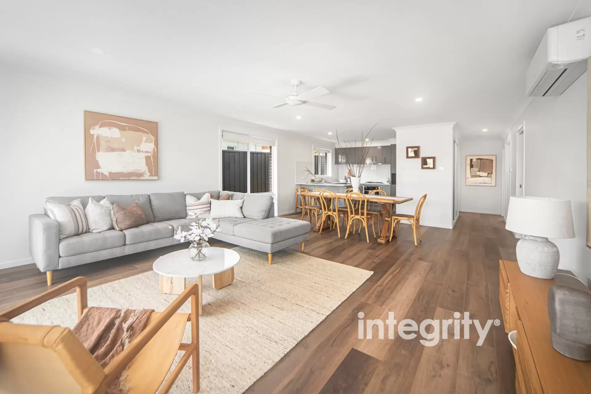 2/135 Kinghorne Street, Nowra For Sale by Integrity Real Estate - image 3