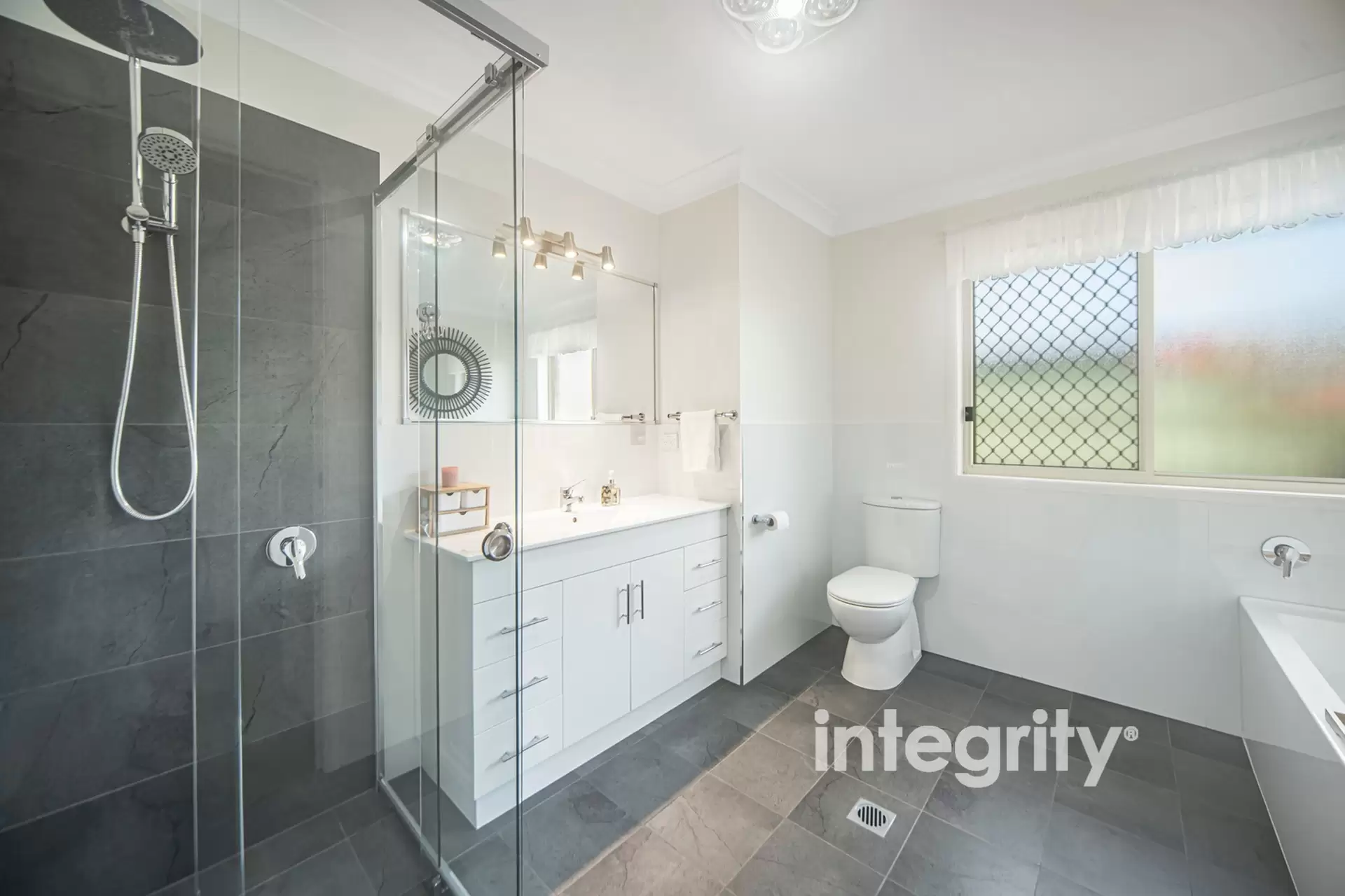 16 Robinia Way, Worrigee For Sale by Integrity Real Estate - image 8