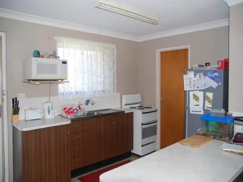 Nowra Sold by Integrity Real Estate - image 2