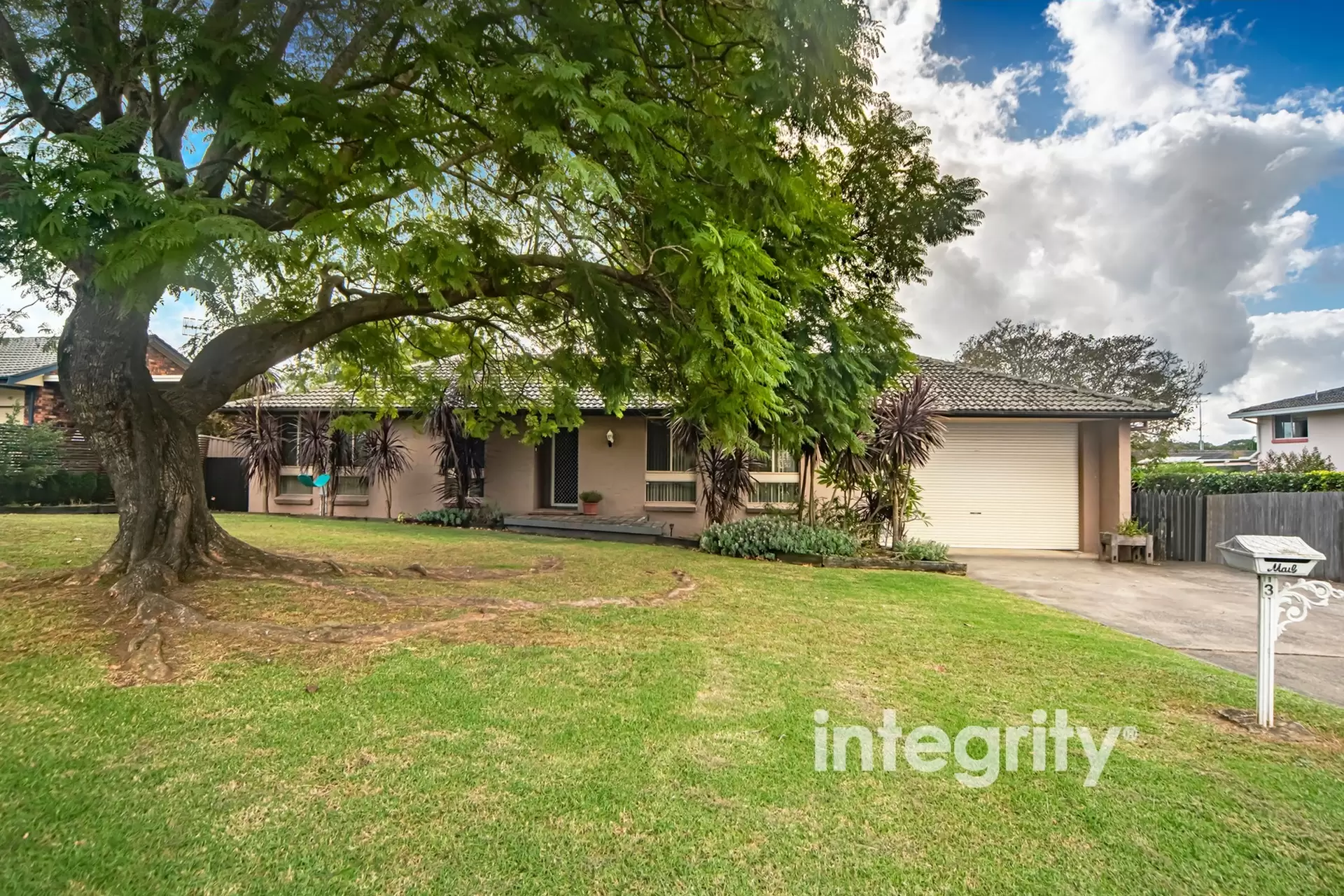 3 Fuchsia Crescent, Bomaderry For Sale by Integrity Real Estate