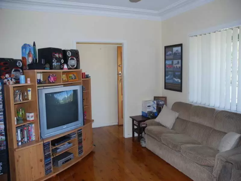 Nowra Sold by Integrity Real Estate - image 3