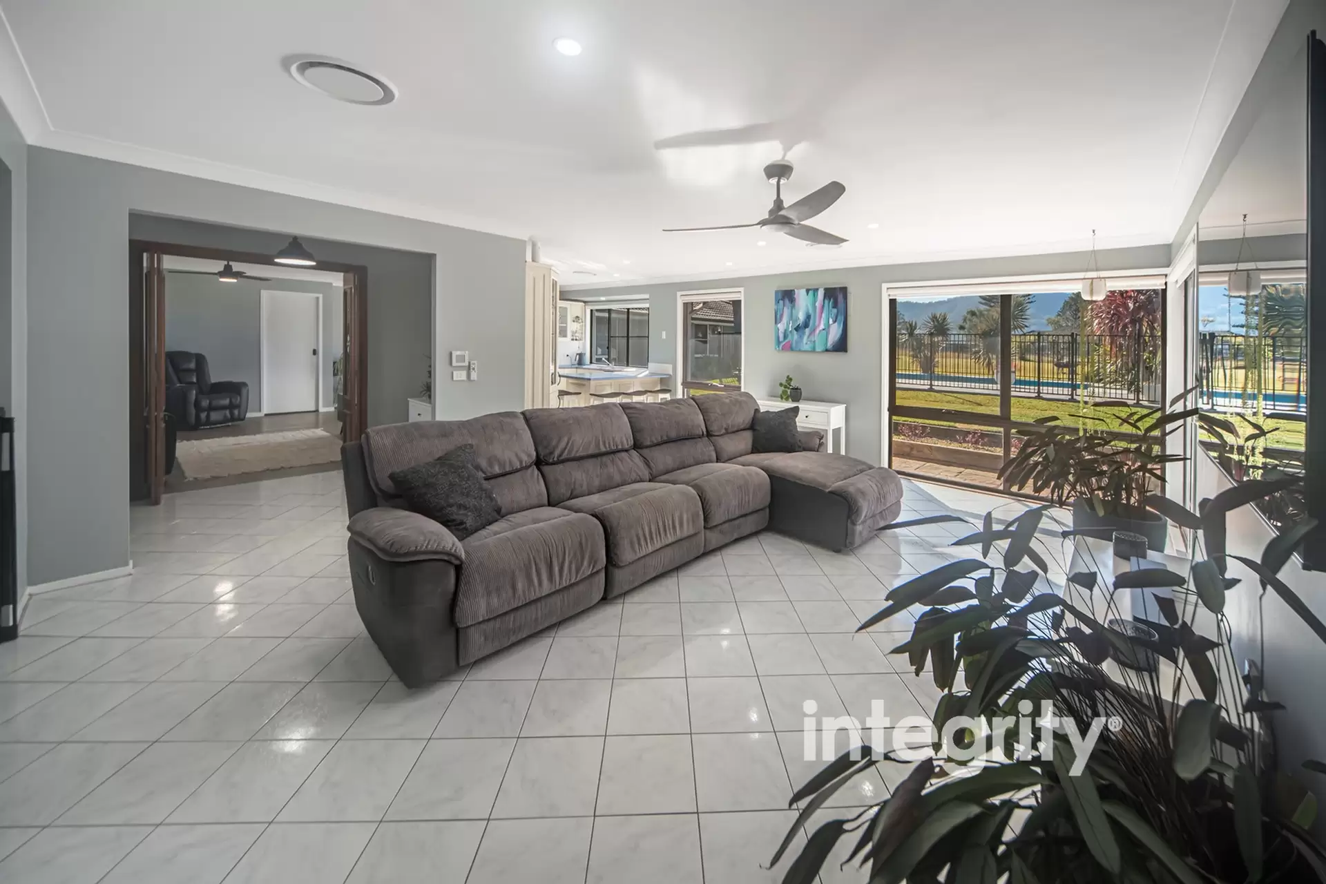 28 Bimbimbie Avenue, Bangalee For Sale by Integrity Real Estate - image 2