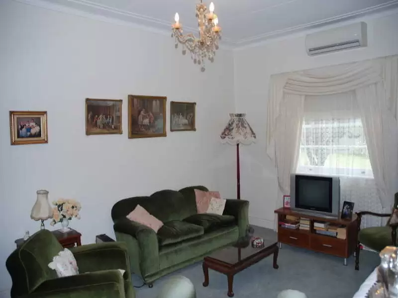 Nowra Sold by Integrity Real Estate - image 3