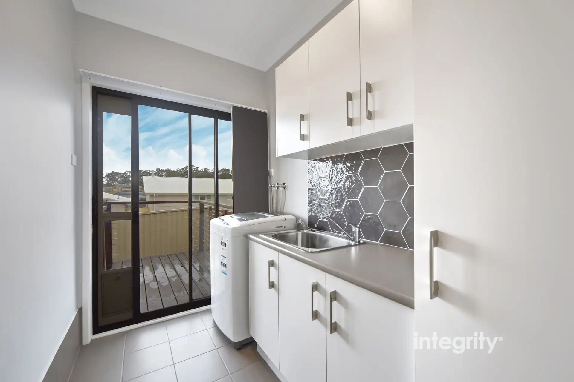 41 Jindalee Crescent, Nowra Sold by Integrity Real Estate - image 11
