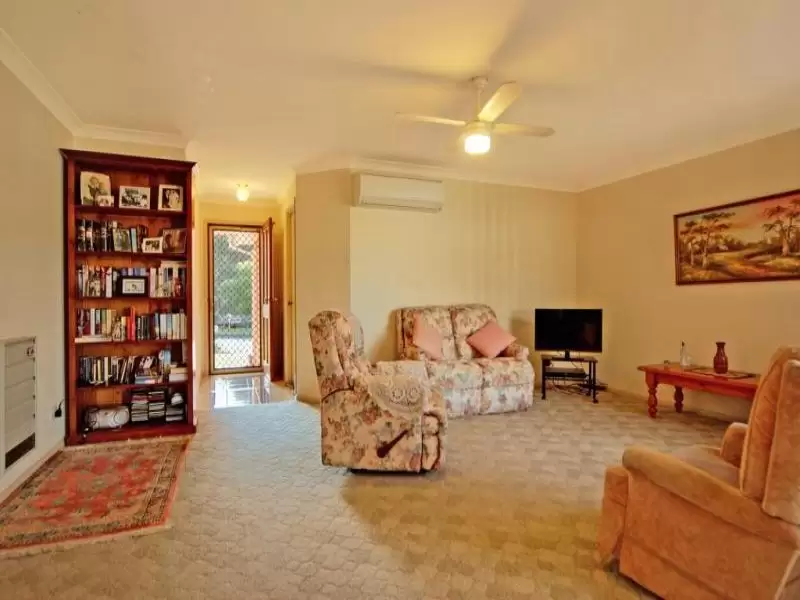 94 Jasmine Drive, Bomaderry Sold by Integrity Real Estate - image 2