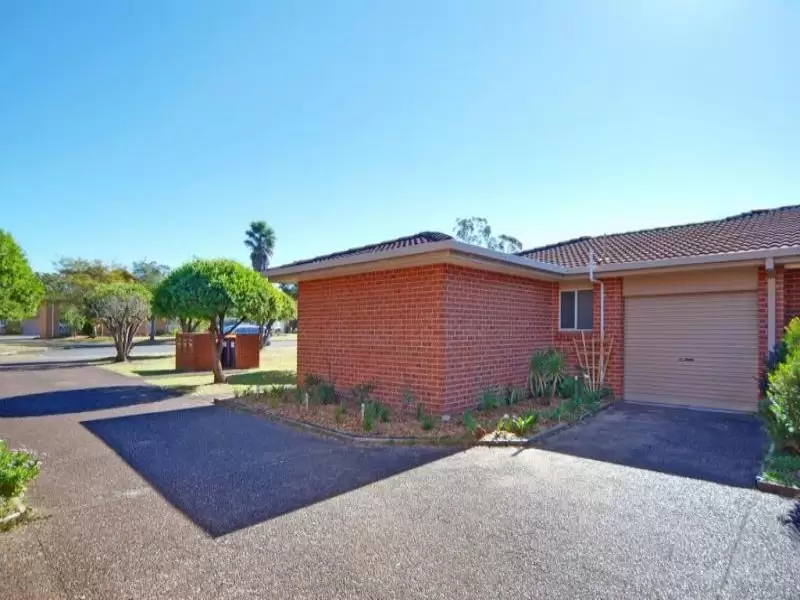 4/4 Brodie Close, Bomaderry Sold by Integrity Real Estate - image 8