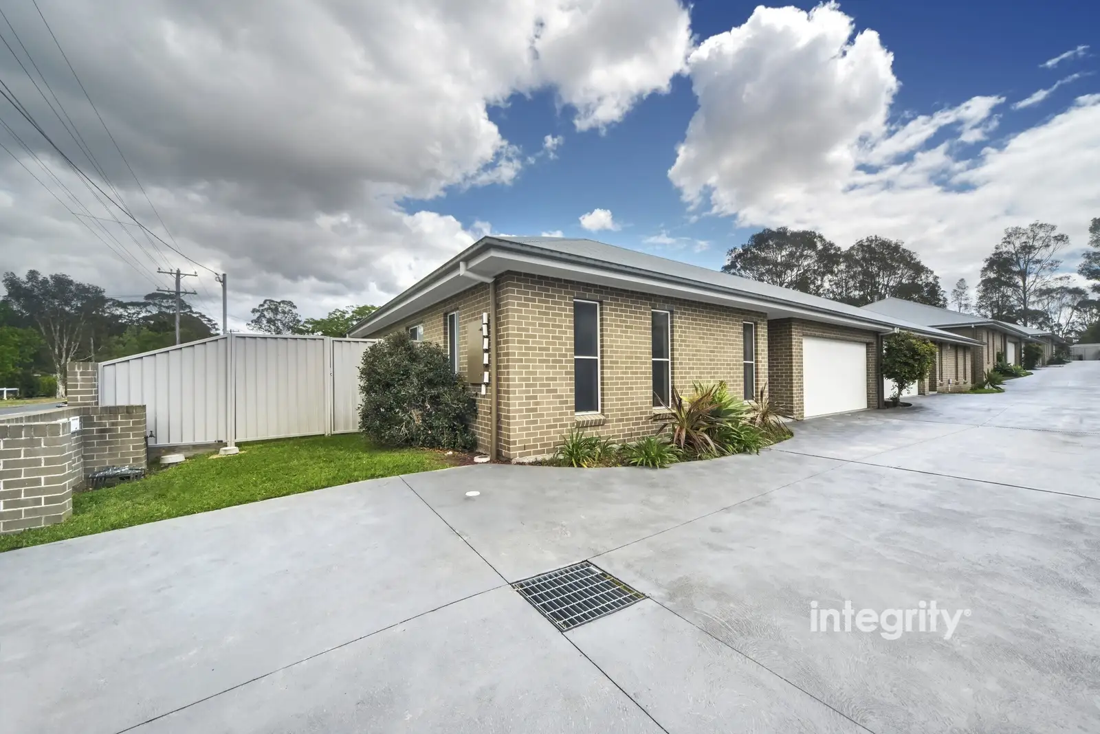 1/49 Hillcrest Avenue, South Nowra Sold by Integrity Real Estate - image 1