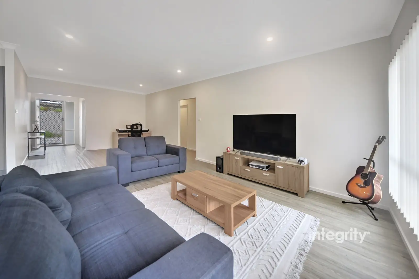1/49 Hillcrest Avenue, South Nowra Sold by Integrity Real Estate - image 3
