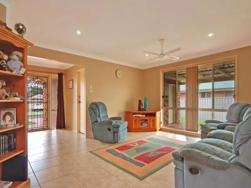 14 Lightwood Drive, West Nowra Sold by Integrity Real Estate - image 2