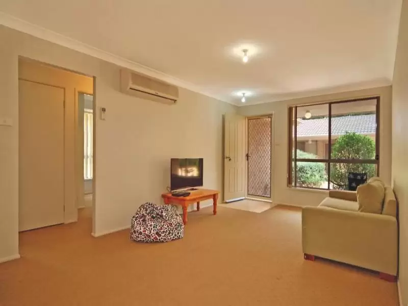 4/76 Hillcrest Avenue, South Nowra Sold by Integrity Real Estate - image 2