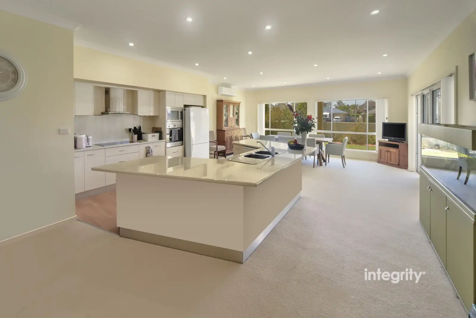 14 Blue Bell Way, Worrigee Sold by Integrity Real Estate - image 4