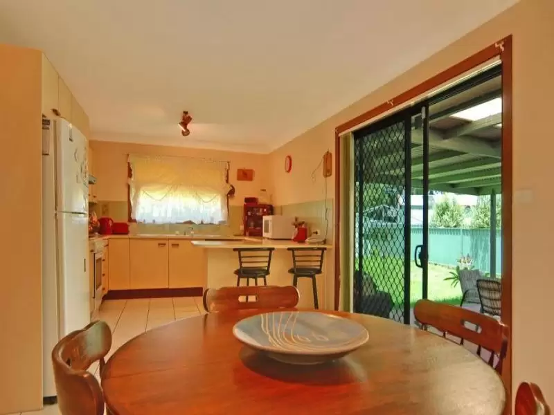 43 Yeovil Drive, Bomaderry Sold by Integrity Real Estate - image 3