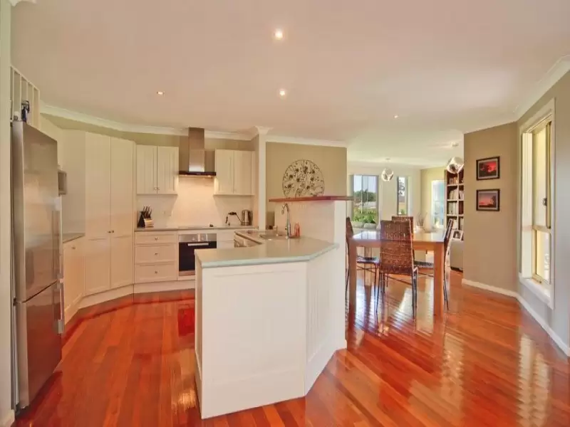 7 Guinea Flower Crescent, Worrigee Sold by Integrity Real Estate - image 2