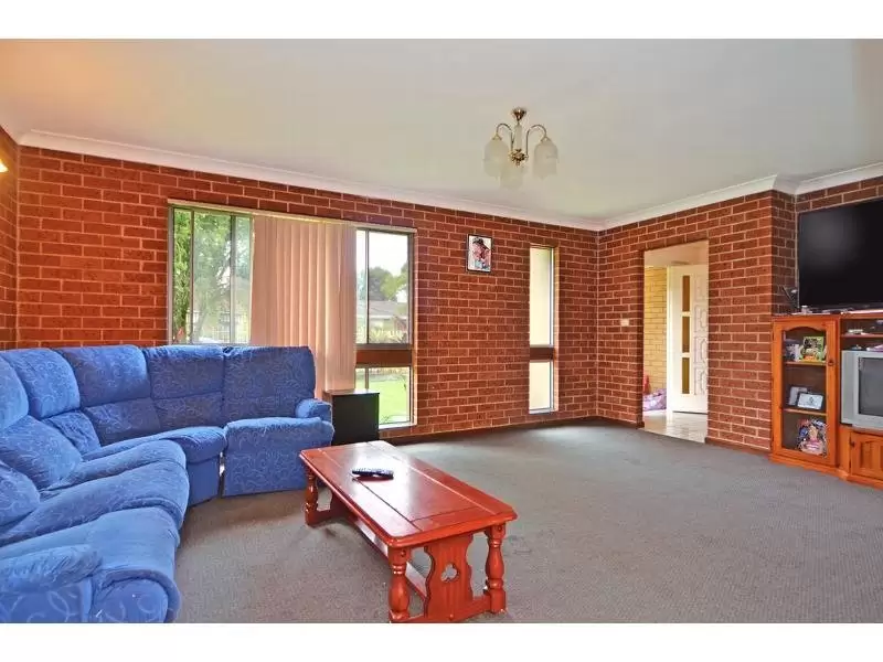 25 Salisbury Drive, Nowra Sold by Integrity Real Estate - image 2