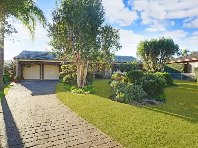 4 Amber Place, Bomaderry Sold by Integrity Real Estate - image 2