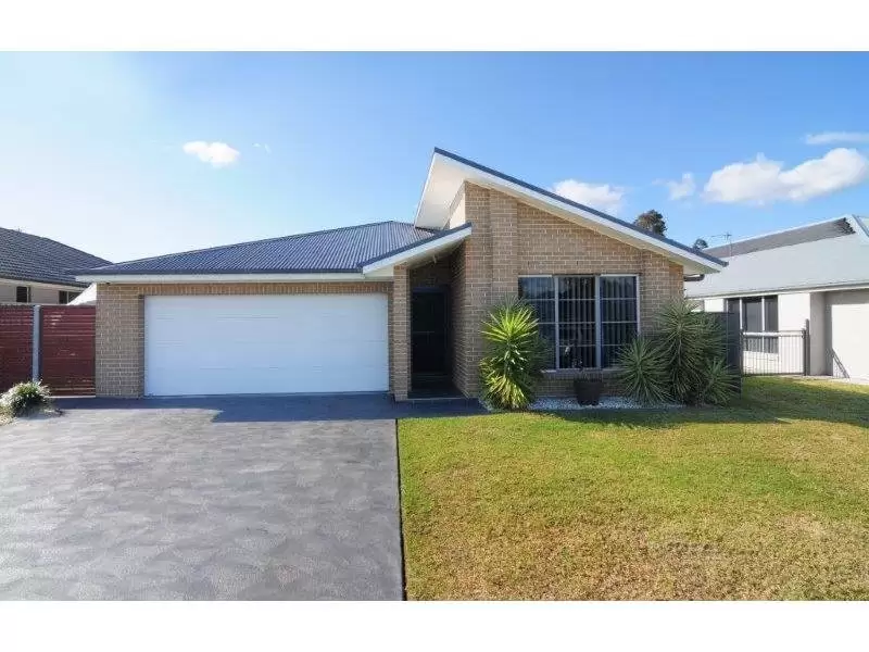 6 Cornwall Close, South Nowra Sold by Integrity Real Estate