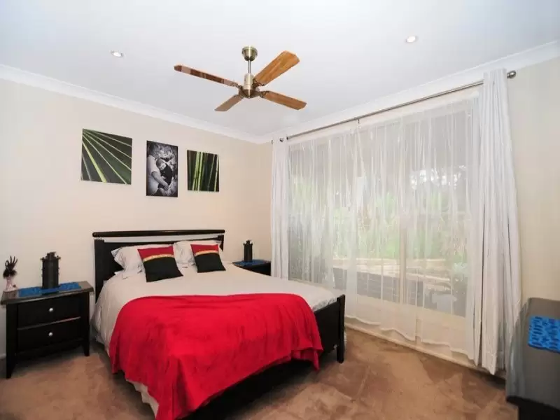 7 Farrelly Place, Bomaderry Sold by Integrity Real Estate - image 8