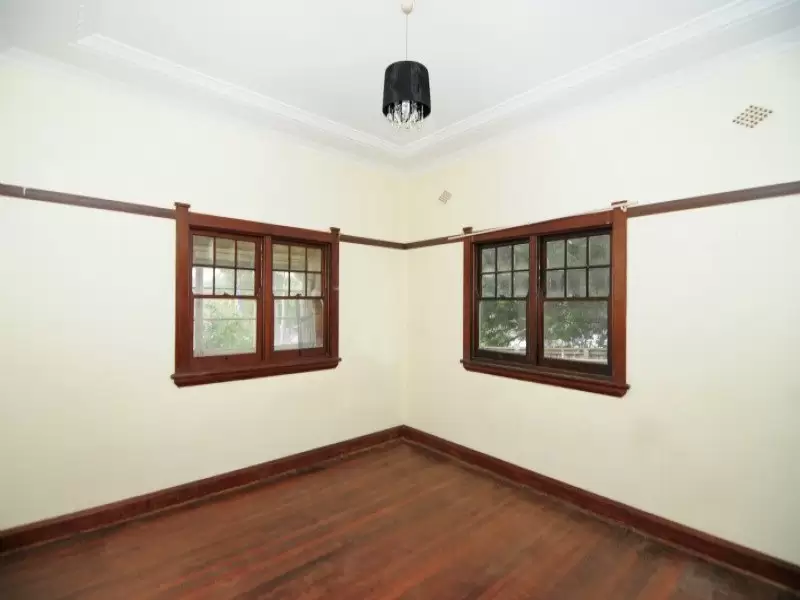 86 East Street, Nowra Sold by Integrity Real Estate - image 5