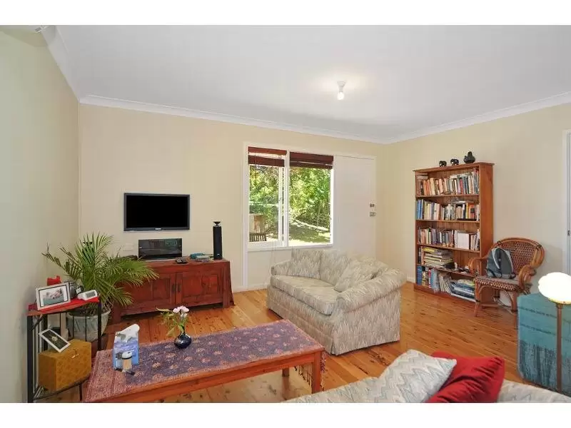 3 Massingham Avenue, Nowra Sold by Integrity Real Estate - image 2