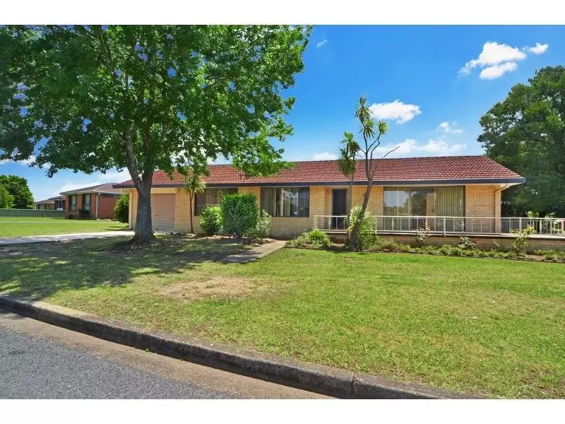 22 Allison Avenue, Nowra Sold by Integrity Real Estate - image 1